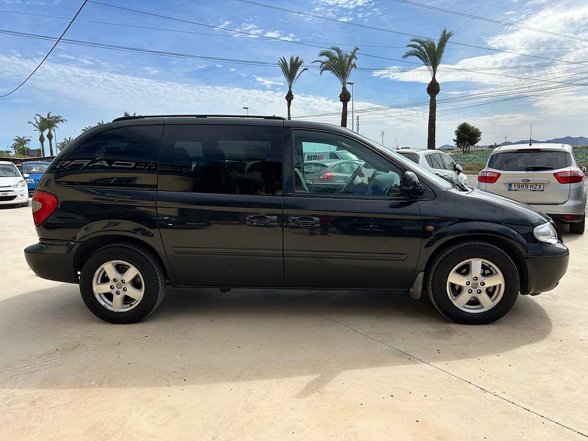 CHRYSLER VOYAGER LX 2.8 CRDI AUTO SPANISH LHD IN SPAIN 150000 MILES 7 SEAT 2007